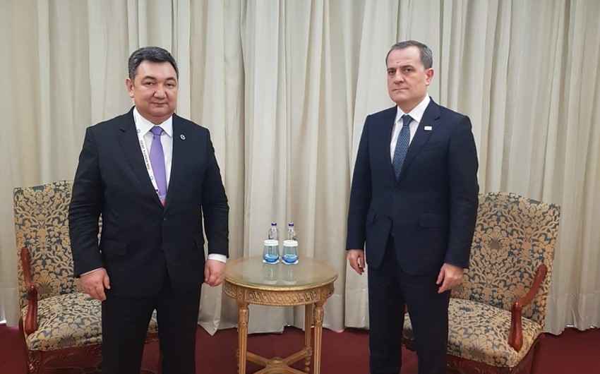 Президент Международной тюркской академии поздравил Азербайджан с Днем Победы
