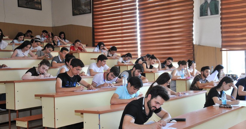 Azərbaycanda dörd universitetə akkreditasiya verilib - SİYAHI