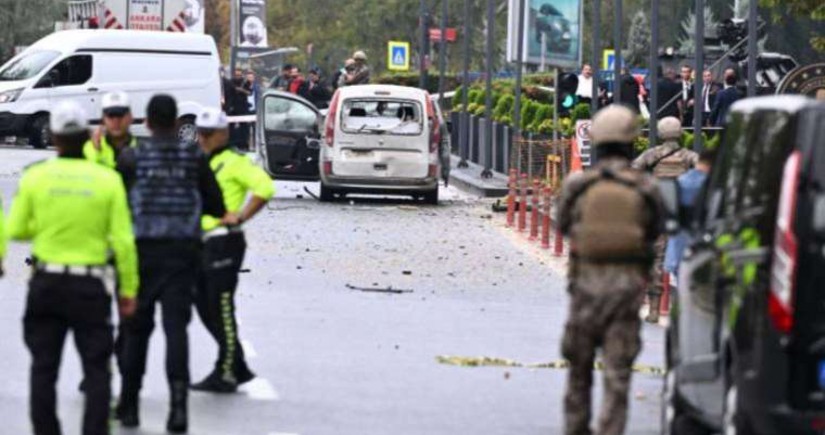 Türkiyə DİN: Terror aktının törədildiyi yerdə 9,7 kq S-4 partlayıcısı və silah-sursat aşkarlanıb