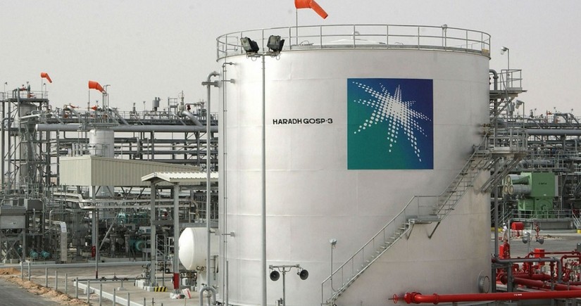 Saudi Aramco plans large-scale share sale soon