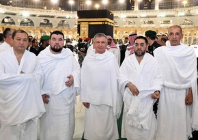 President of Uzbekistan concludes his UAE trip by visiting Mecca