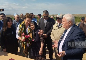 Head of Roots of Peace visits Abdurrahmanli village of Fuzuli