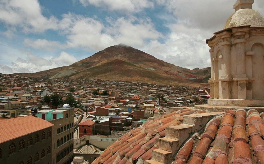 Boliviyada iri qaz yataqları aşkarlanıb 