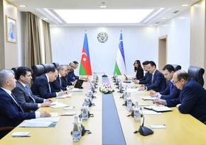 В Ташкенте обсудили развитие инвестиционных и торгово-экономических связей с Баку