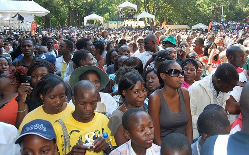 Тысячи демонстрантов вышли на митинг в столице Зимбабве