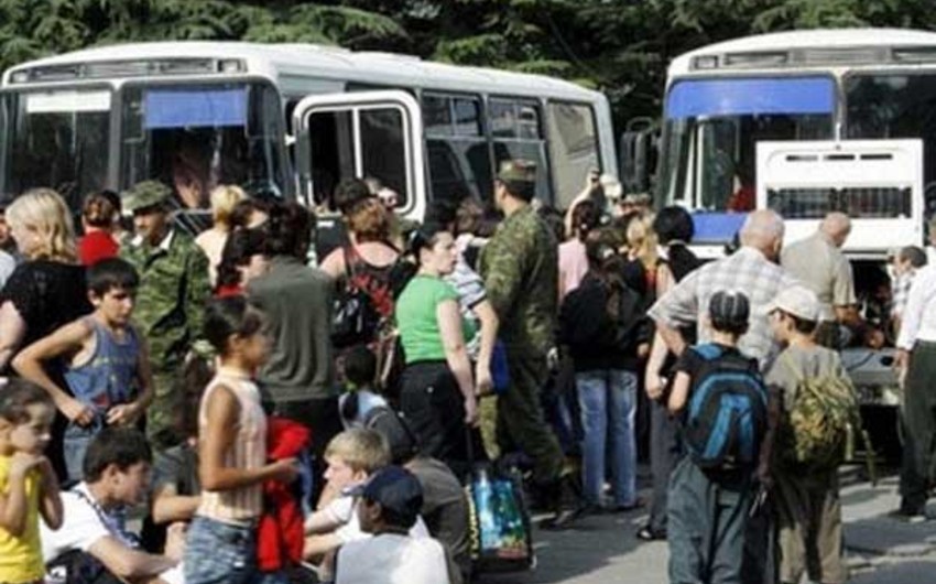 ​Три поезда с 2 тыс. беженцев прибыли на вокзал Мюнхена