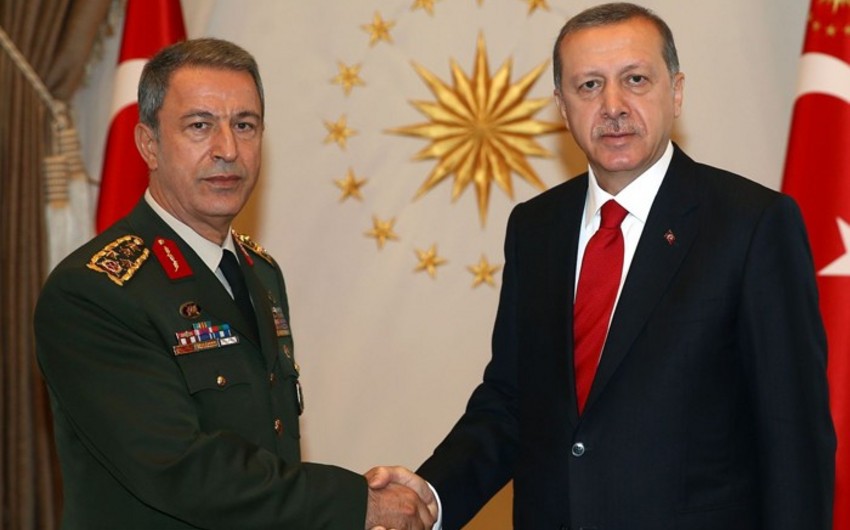 Началась встреча между президентом Турции и начальником Генштаба Вооруженных сил