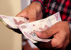 Дефицит госбюджета Азербайджана в прошлом году составил 1 млрд манатов