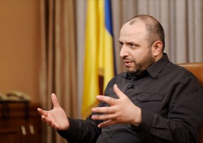 Ukraine's defense minister seeks dismissal of four of his deputies