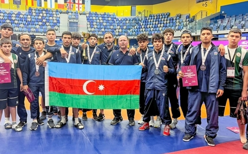 Azerbaijani wrestlers set historic record