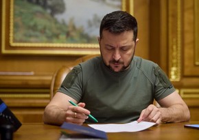 Зеленский подписал закон о мобилизации в Украине