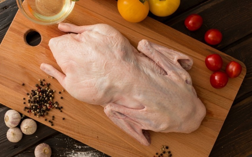 Azerbaijan resumes duck meat imports from 2 countries