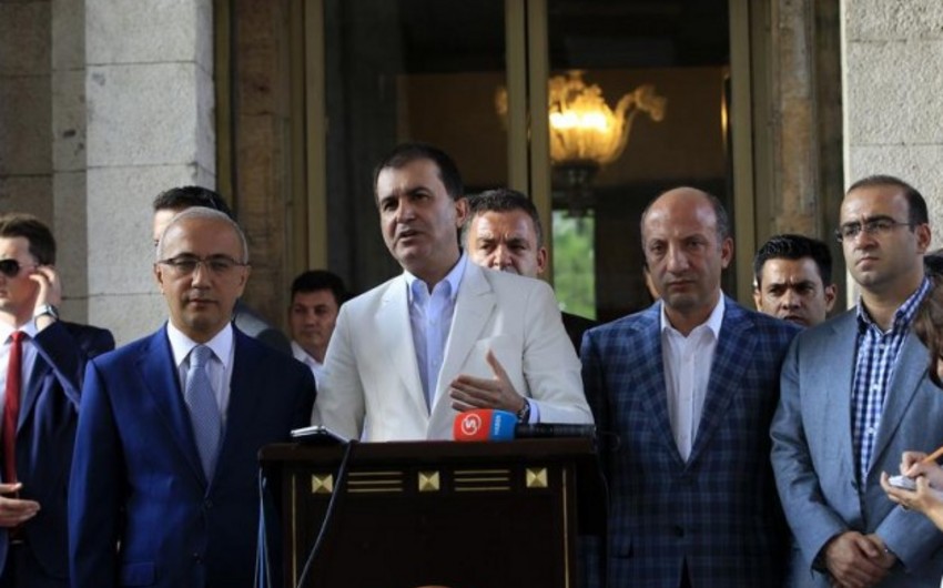 ​Koalisiya hökumətinin yaradılması ilə bağlı AKP və CHP arasında ilkin danışıqlar başa çatıb