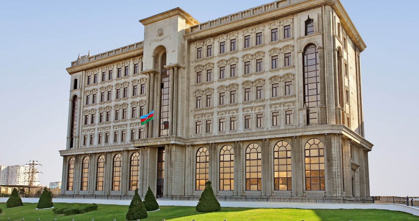 Госслужба: Поступило более 2 тыс. обращений для получения вида на жительство в Азербайджане