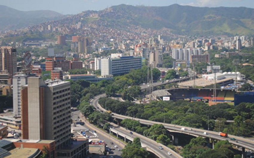 В столице Венесуэлы задержали трёх журналистов испанского агентства - ОБНОВЛЕНО