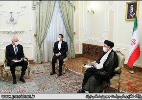 Shahin Mustafayev meets with President of Iran