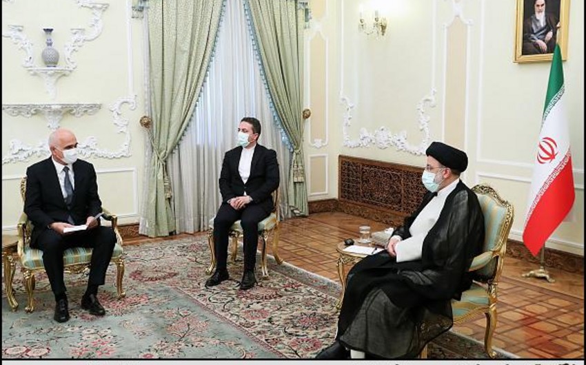 Şahin Mustafayev İran Prezidenti ilə görüşüb