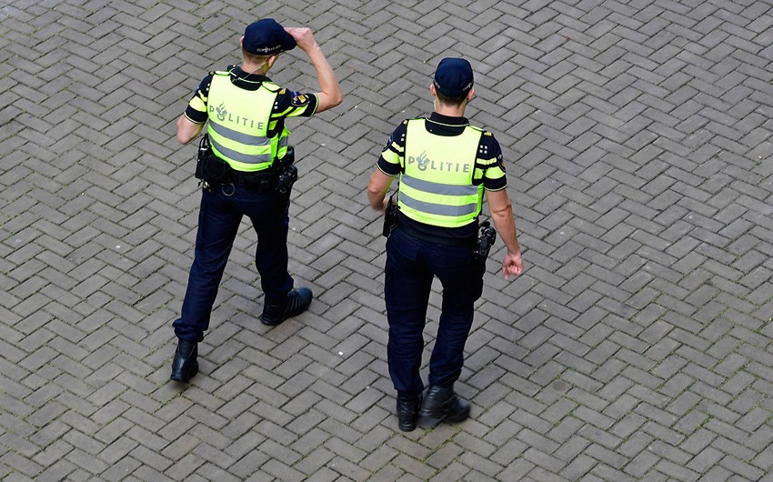 Niderlandda atışma nəticəsində 2 uşaq yaralanıb
