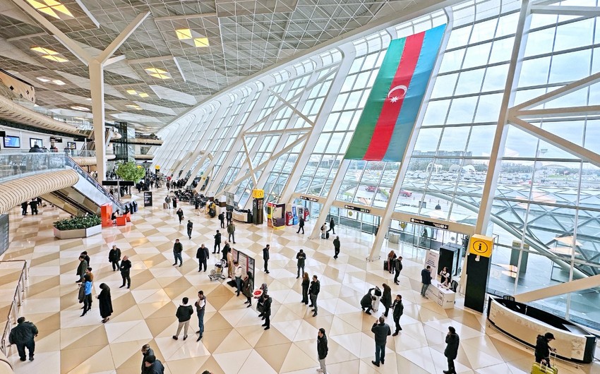 Пассажиропоток Бакинского аэропорта к концу года превысит 5,7 млн человек