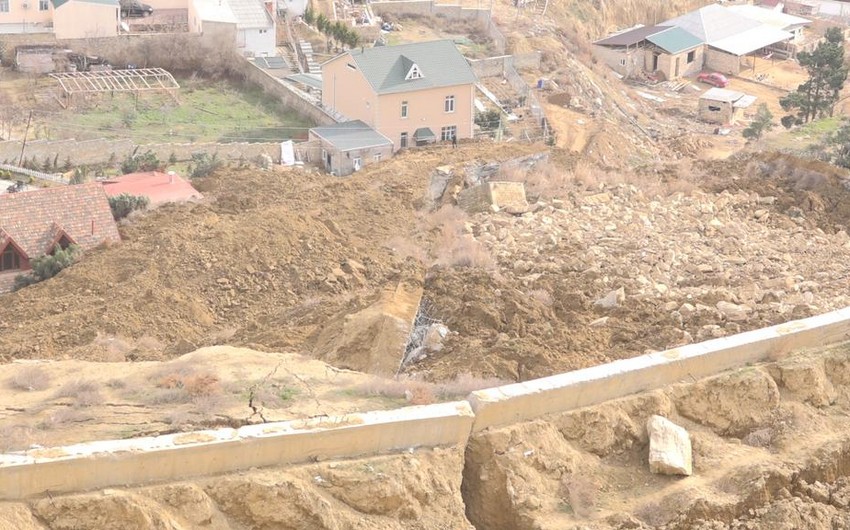 Badamdardakı sürüşmə ərazisində drenaj quyuları qazılıb
