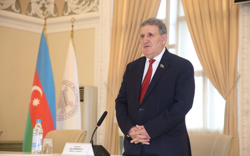Президент НАНА встретился с военными атташе иностранных государств