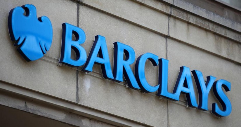 Britaniya bankı Milad bayramı ərəfəsində 900 əməkdaşını ixtisar edəcək