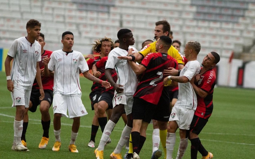 Outrageous brawl mars Brazilian under-17 club championship