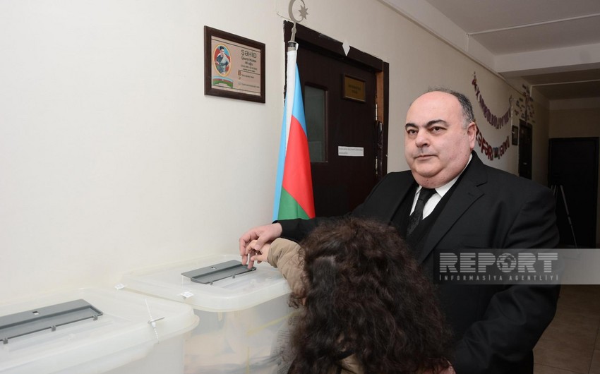 Фуад Алиев поздравил Ильхама Алиева с победой на выборах