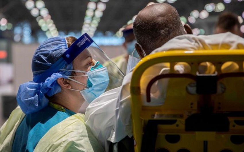 В США за сутки выявили свыше 22 тыс случаев коронавируса