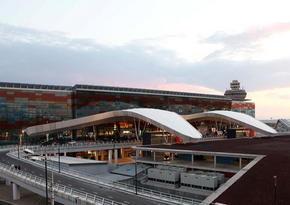 Russian border guards bid farewell to Yerevan's Zvartnots Airport