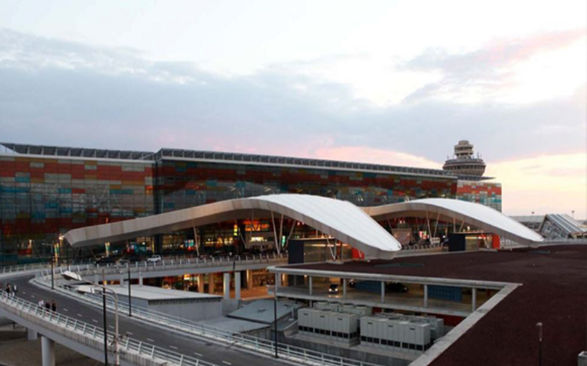 Russian border guards bid farewell to Yerevan's Zvartnots Airport