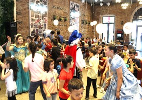 В Гяндже по инициативе Лейлы Алиевой прошло праздничное мероприятие для детей