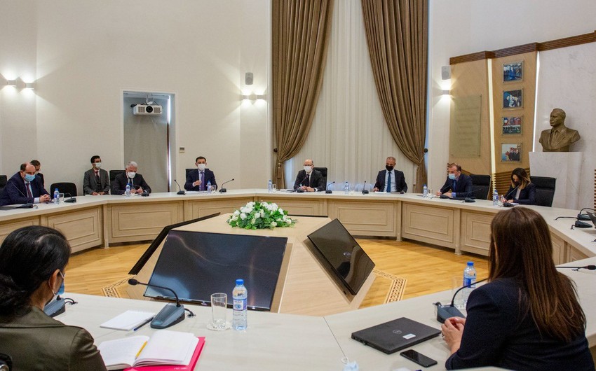 Азербайджан обсудил со Всемирным банком сотрудничество в энергосфере