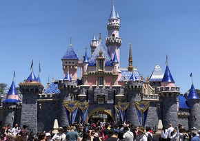 “Disneyland” 28 min işçisini ixtisar edəcək