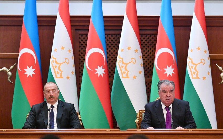 Presidents of Azerbaijan and Tajikistan make press statements