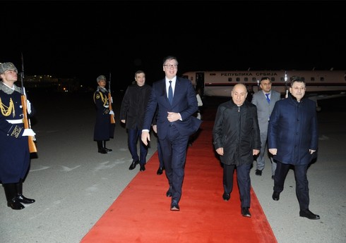 Президент Сербии прибыл в Азербайджан с рабочим визитом 