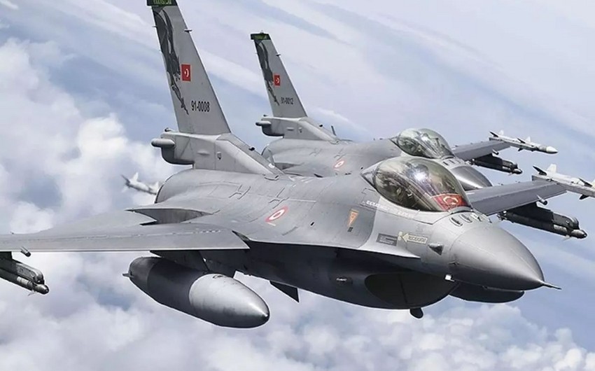 İtaliyada NATO təlimlərinə start verilib, Türkiyə F-16-larla iştirak edir