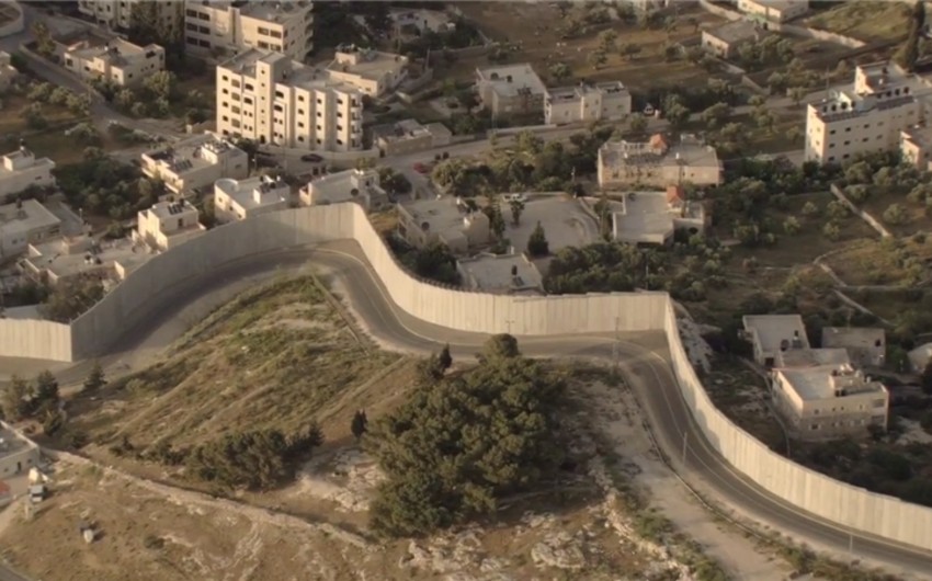 İsrail İordaniya ilə sərhəddə hündürlüyü 26 metr olan divarın tikintisini başa çatdırıb