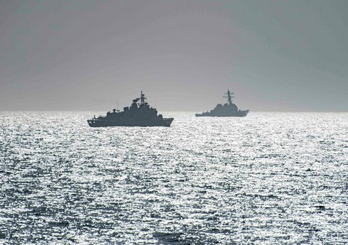 Украина выразила протест России из-за блокирования судоходства в Черном и Азовском морях