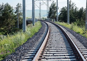 В Тамбовской области Камаз столкнулся с поездом, один человек погиб, 8 ранены