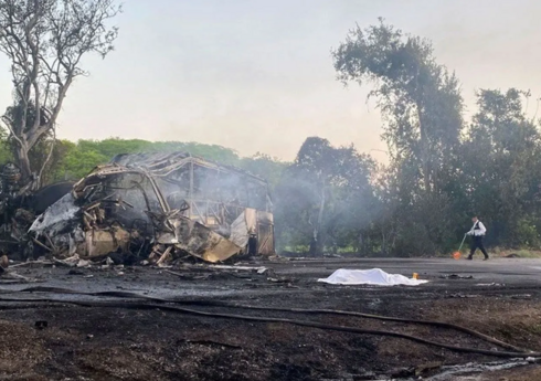 В Мексике автобус сгорел после ДТП, погибли 20 человек