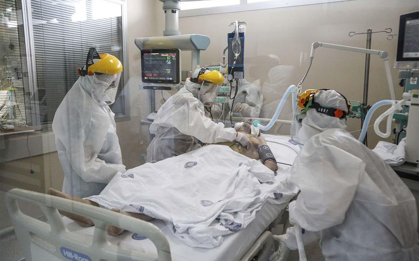 В Турции за сутки от коронавируса скончались 213 человек 