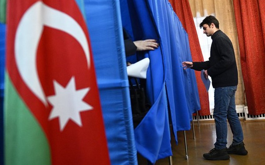 Российские СМИ: На президентских выборах в Азербайджана голосовала вся страна