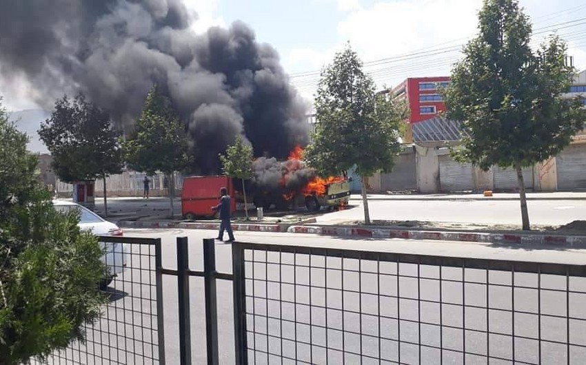 При взрыве в микроавтобусе в Кабуле погибли четверо, девять ранены