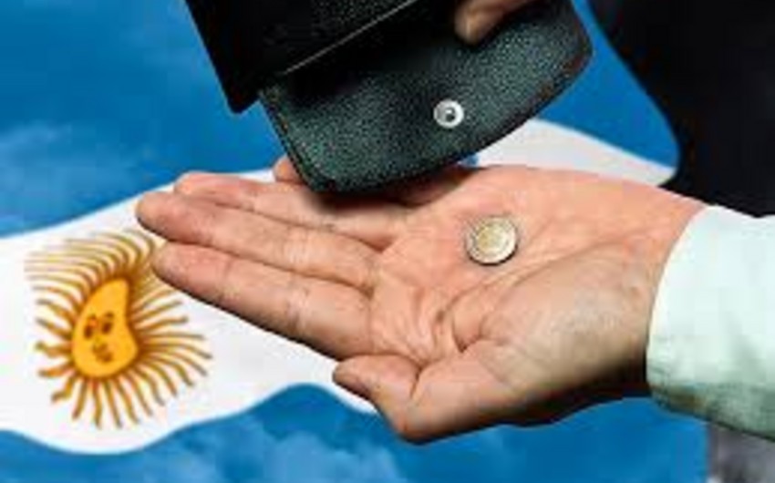 СМИ: Аргентина получит от иностранных банков займы на 5 млрд. долларов