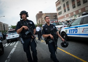 Полиция Нью-Йорка сообщила об эвакуации двух синагог на Манхэттене из-за угрозы взрывов