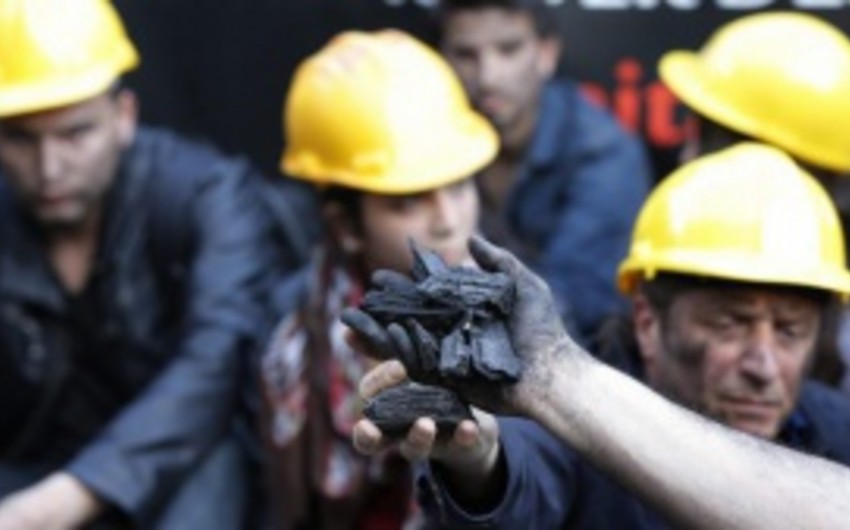 В Болгарии шахтеры на протяжении трех дней проводят акцию протеста