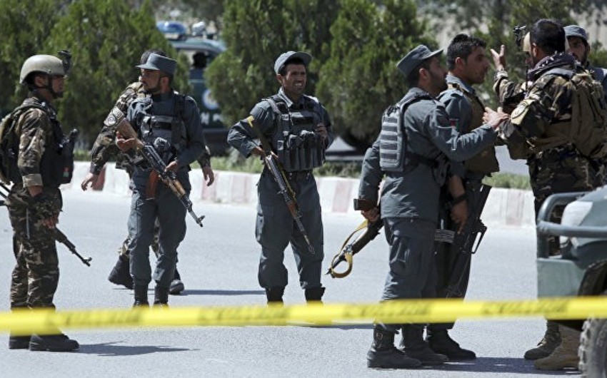 Əfqanıstanda polislə terrorçular arasında atışma olub, 15 polis ölüb, 15-i yaralanıb