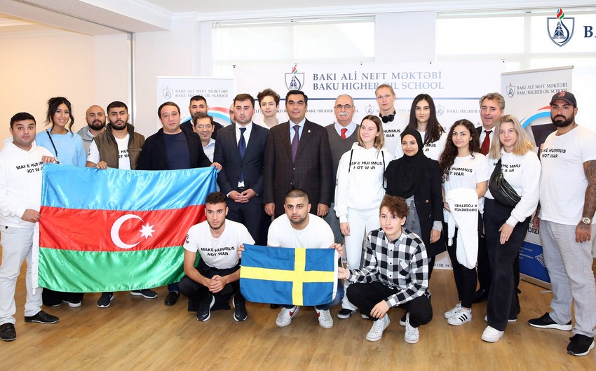 Представители молодежи Швеции побывали в гостях в Бакинской Высшей школе нефти