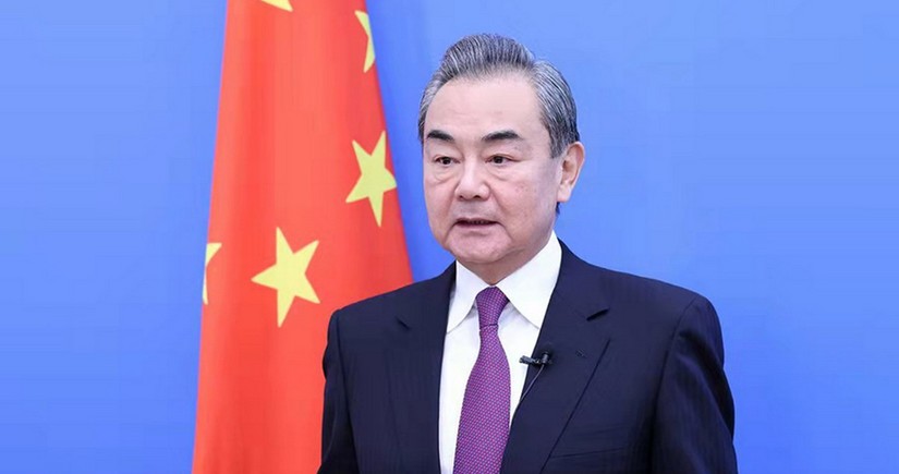 Chinese FM warns about possible risk of further expansion of Ukraine war 